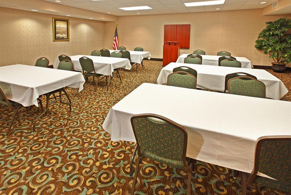 Express By Ihg Minden